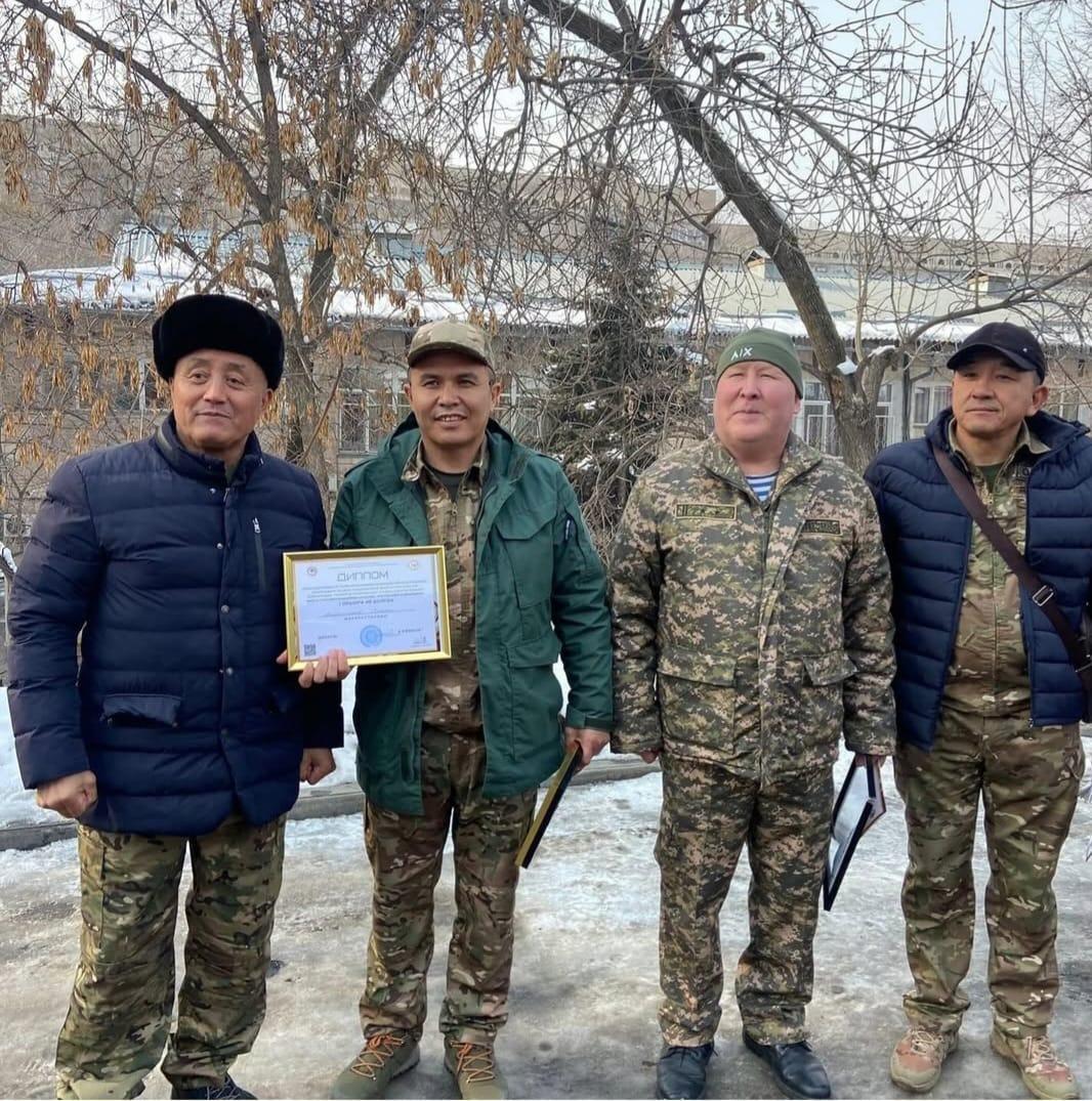 “Қалалық дене шынықтыру және спорт оқу-тәжірибелік орталығының” ұйымдастыруымен Кеңес Одағының Батыры Әлия Молдағұлованың 100 жылдығына орай өткен “Мерген-2025” байқауында мектебіміздің АӘЖТД пәні мұғалімі Мырзахметов Е 1орын алды.